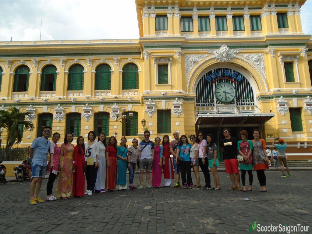 The Central Post Office –best choice for Saigon Sightseeing