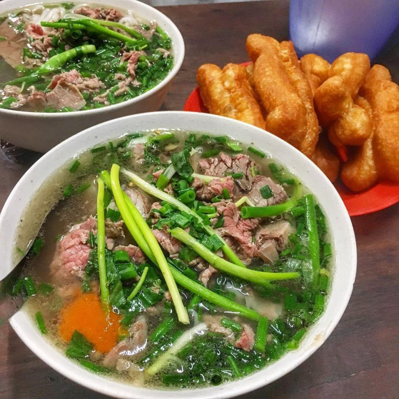 Top 10 Pho restaurants in Hanoi: Bat Dan, Suong, 10 Ly Quoc Su, Vui, Thin, ...